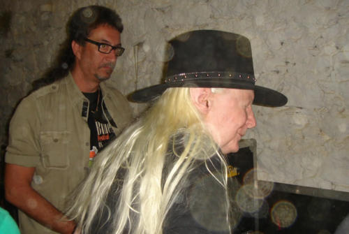 Manuel Slim Gómez y Johnny Winter 